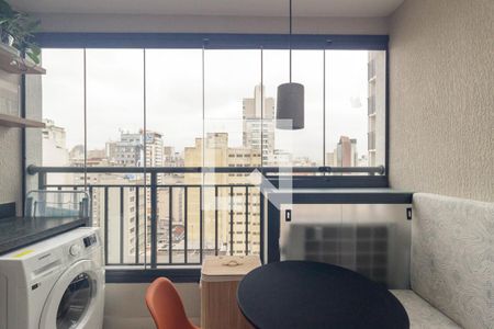Apartamento para alugar com 36m², 1 quarto e sem vaga Apartamento para alugar com 36m², 1 quarto e sem vagaLavanderia