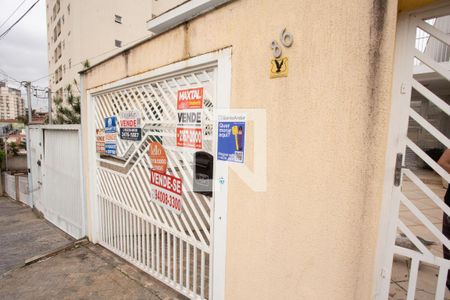 Casa à venda com 198m², 5 quartos e 3 vagasFACHADA