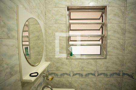 Casa à venda com 198m², 5 quartos e 3 vagasBANHEIRO QUARTO 4