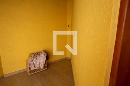 Casa à venda com 198m², 5 quartos e 3 vagasVARANDA DOS FUNDOS