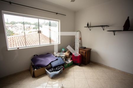 Casa à venda com 198m², 5 quartos e 3 vagasQUARTO 3