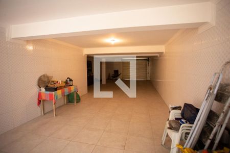 Casa à venda com 198m², 5 quartos e 3 vagasGARAGEM