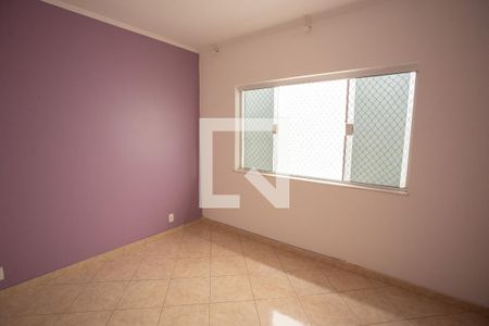 Casa à venda com 198m², 5 quartos e 3 vagasQUARTO 2