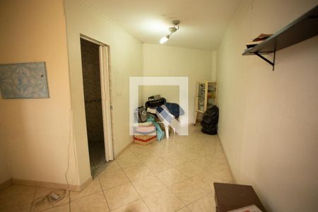 Casa à venda com 198m², 5 quartos e 3 vagasQUARTO 4
