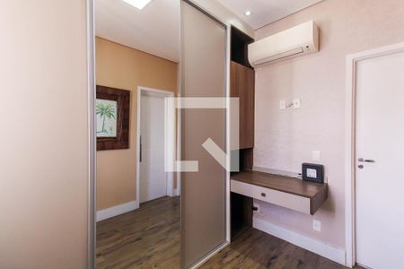 Apartamento à venda com 101m², 2 quartos e 2 vagas Apartamento à venda com 101m², 2 quartos e 2 vagasQuarto 1 - Suíte