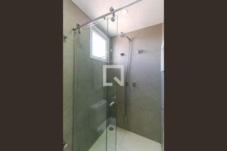 Apartamento à venda com 101m², 2 quartos e 2 vagas Apartamento à venda com 101m², 2 quartos e 2 vagasBanheiro da Suíte 2