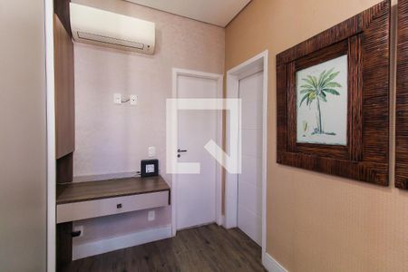 Apartamento à venda com 101m², 2 quartos e 2 vagas Apartamento à venda com 101m², 2 quartos e 2 vagasQuarto 1 - Suíte