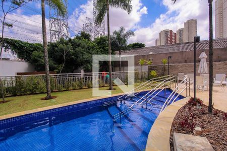 Apartamento à venda com 101m², 2 quartos e 2 vagas Apartamento à venda com 101m², 2 quartos e 2 vagasÁrea comum - Piscina