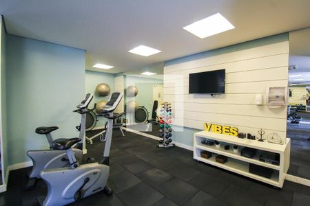 Apartamento à venda com 101m², 2 quartos e 2 vagas Apartamento à venda com 101m², 2 quartos e 2 vagasÁrea comum - Academia