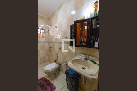 Casa à venda com 240m², 3 quartos e 4 vagasBanheiro 3