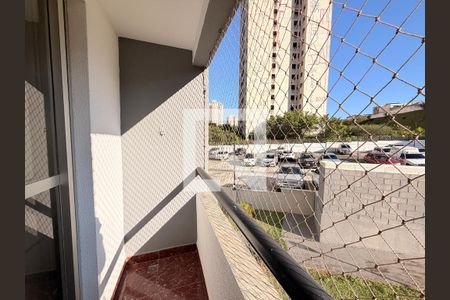 Sacada de apartamento para alugar com 3 quartos, 76m² em Anhangabaú, Jundiaí