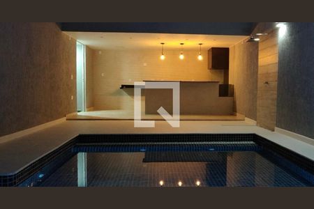 Casa de condomínio à venda com 320m², 4 quartos e 3 vagasChurrasqueira