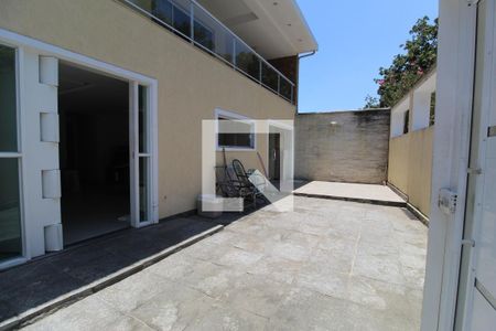 Casa de condomínio à venda com 320m², 4 quartos e 3 vagasFrente da casa