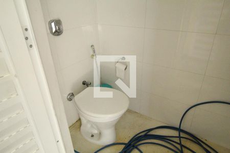 Casa de condomínio à venda com 320m², 4 quartos e 3 vagasChurrasqueira - Banheiro