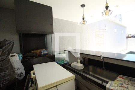 Casa de condomínio à venda com 320m², 4 quartos e 3 vagasChurrasqueira