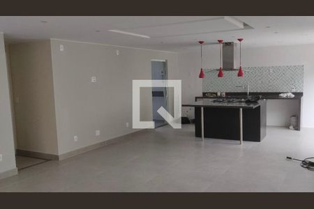 Sala 1 de casa de condomínio à venda com 4 quartos, 320m² em Taquara, Rio de Janeiro