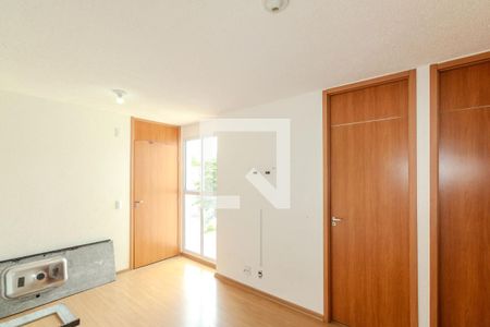 Sala de apartamento para alugar com 2 quartos, 43m² em Cosmos, Rio de Janeiro