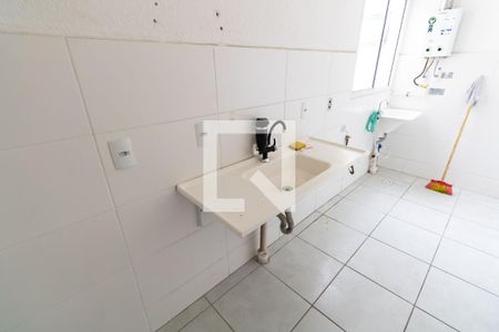 Apartamento para alugar com 43m², 2 quartos e 1 vaga Apartamento para alugar com 43m², 2 quartos e 1 vagaCozinha e Área de Serviço