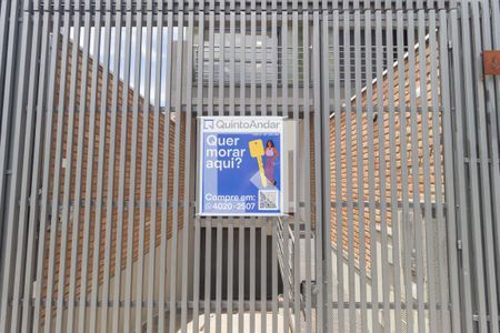 Casa à venda com 160m², 3 quartos e 3 vagasFachada e placa