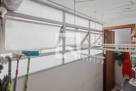 Apartamento à venda com 84m², 3 quartos e 1 vagaÁrea de Serviço