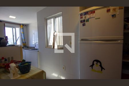 Apartamento à venda com 290m², 3 quartos e 2 vagas Apartamento à venda com 290m², 3 quartos e 2 vagasCozinha