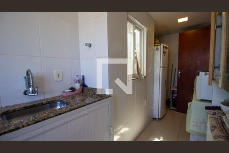 Apartamento à venda com 290m², 3 quartos e 2 vagas Apartamento à venda com 290m², 3 quartos e 2 vagasCozinha