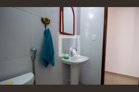 Apartamento à venda com 290m², 3 quartos e 2 vagas Apartamento à venda com 290m², 3 quartos e 2 vagasBanheiro Social