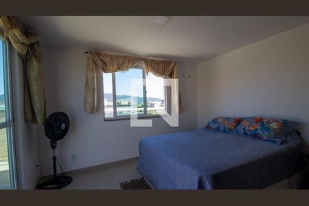 Apartamento à venda com 290m², 3 quartos e 2 vagas Apartamento à venda com 290m², 3 quartos e 2 vagasSuíte