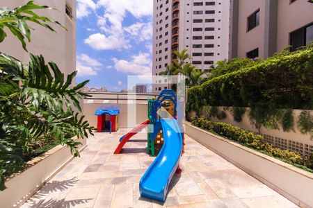 Apartamento para alugar com 90m², 3 quartos e 2 vagasÁrea comum - Playground