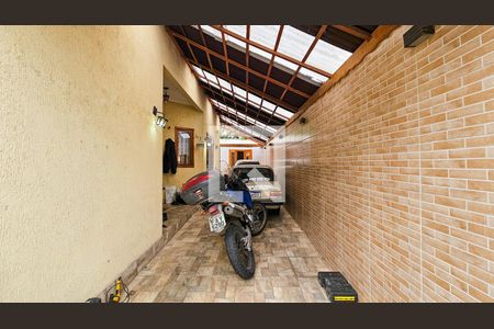 Quintal de casa para alugar com 4 quartos, 140m² em Vila Emir, São Paulo