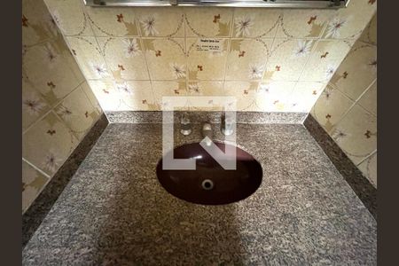 Casa à venda com 200m², 3 quartos e 4 vagas Casa à venda com 200m², 3 quartos e 4 vagasBanheiro da Suíte