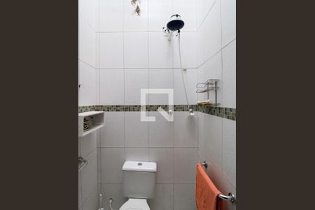 Casa à venda com 271m², 3 quartos e 5 vagasBanheiro da Suíte 2