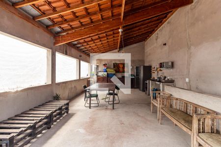 Casa à venda com 100m², 2 quartos e 1 vagaTerraço