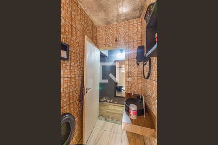 Casa à venda com 100m², 2 quartos e 1 vagaBanheiro