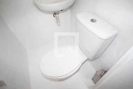 Apartamento para alugar com 72m², 2 quartos e 1 vaga Apartamento para alugar com 72m², 2 quartos e 1 vagaBanheiro de serviço