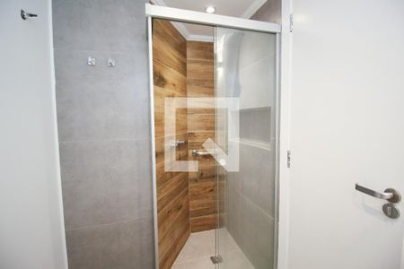 Apartamento para alugar com 72m², 2 quartos e 1 vaga Apartamento para alugar com 72m², 2 quartos e 1 vagaBanheiro da Suíte
