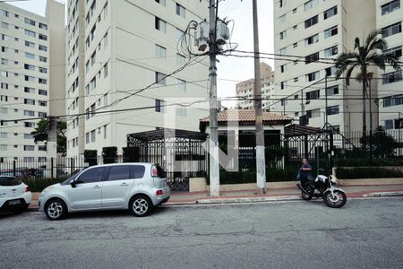 Apartamento para alugar com 55m², 2 quartos e 1 vagaFachada