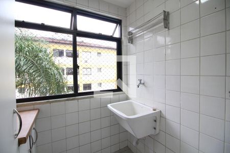 Apartamento à venda com 64m², 2 quartos e 1 vagaÁrea de Serviço