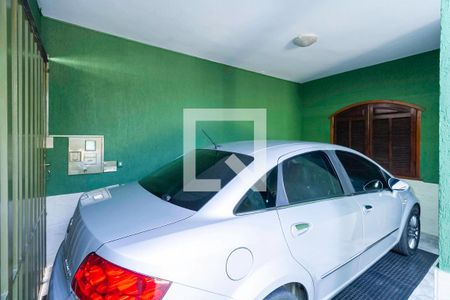 Casa à venda com 360m², 2 quartos e 1 vaga Casa à venda com 360m², 2 quartos e 1 vagaGaragem