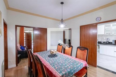 Casa à venda com 360m², 2 quartos e 1 vaga Casa à venda com 360m², 2 quartos e 1 vagaCopa