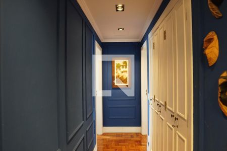 Apartamento à venda com 112m², 2 quartos e 2 vagasCorredor