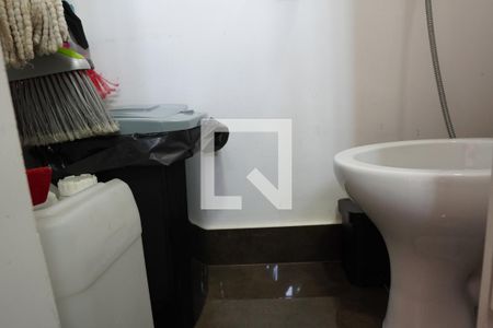 Apartamento à venda com 112m², 2 quartos e 2 vagasBanheiro de serviço