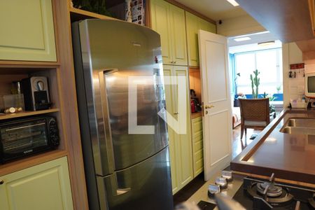 Apartamento à venda com 112m², 2 quartos e 2 vagasCozinha