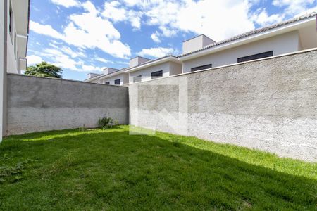 Casa de condomínio à venda com 138m², 3 quartos e 2 vagas Casa de condomínio à venda com 138m², 3 quartos e 2 vagasÁrea comum