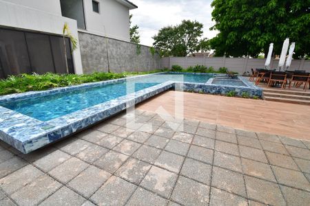 Casa de condomínio à venda com 139m², 3 quartos e 2 vagasÁrea comum - Piscina