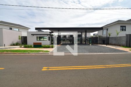 Casa de condomínio à venda com 139m², 3 quartos e 2 vagasFachado do condomínio