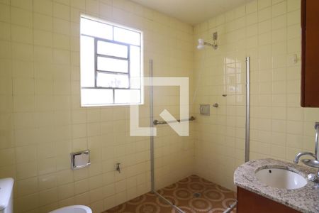 Casa à venda com 150m², 3 quartos e 2 vagasBanheiro 1