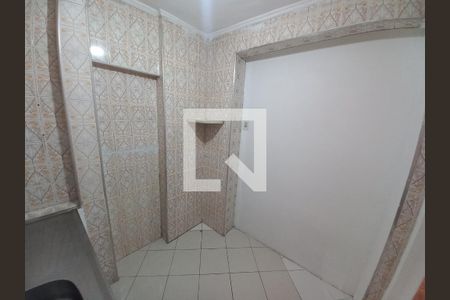 Cozinha de apartamento para alugar com 1 quarto, 30m² em Centro, São Vicente