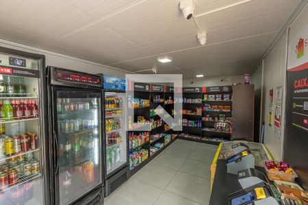 Apartamento para alugar com 57m², 2 quartos e 1 vaga Apartamento para alugar com 57m², 2 quartos e 1 vagaÁrea comum - Mercado