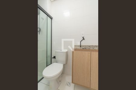 Apartamento para alugar com 57m², 2 quartos e 1 vaga Apartamento para alugar com 57m², 2 quartos e 1 vagaBanheiro da Suíte